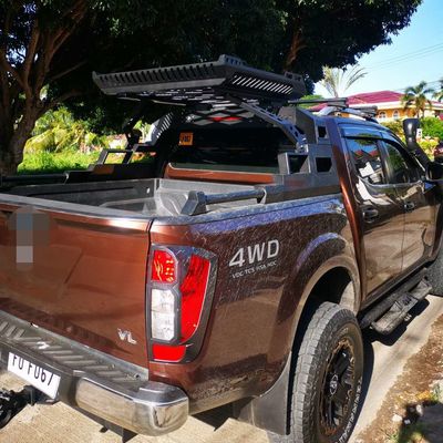 Оптовая продажа изготовителя OEM текстурировала черного ренджера Amarok Форда Адвокатуры крена спорта 4X4 для продажи Тойота Hilux Revo комплектует вверх
