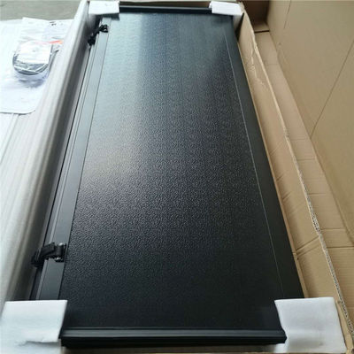 Крышка Tonneau оптового черного цвета изготовителя OEM алюминиевая трудная складывая для дверей D- МАКСИМАЛЬНЫХ 2013 4